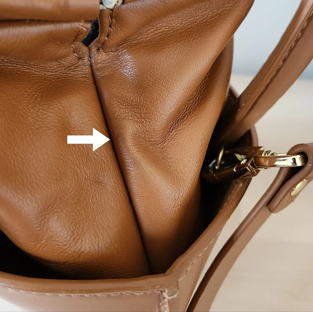 Nico Giani | Thea Small Bucket Bag - Picture 15 of 16